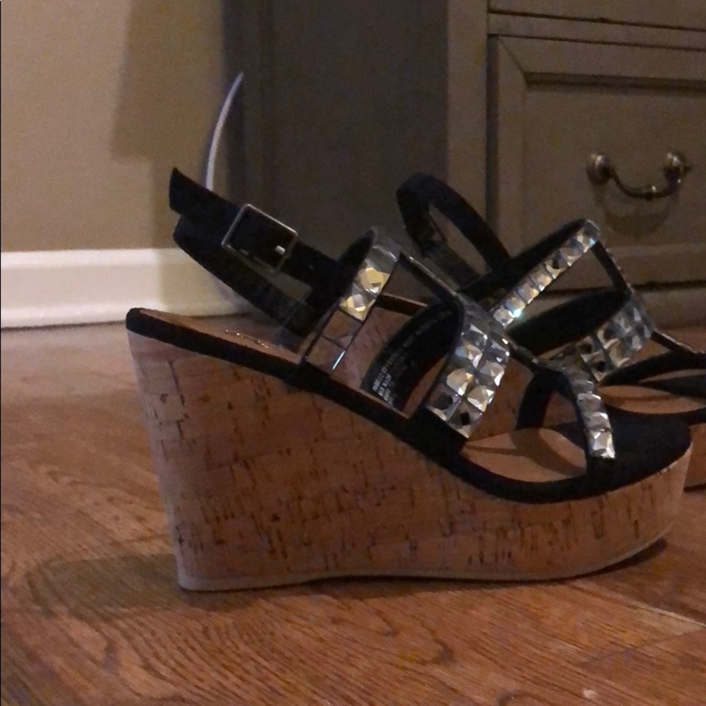 Yellow Box size 6 studded black strappy wedges